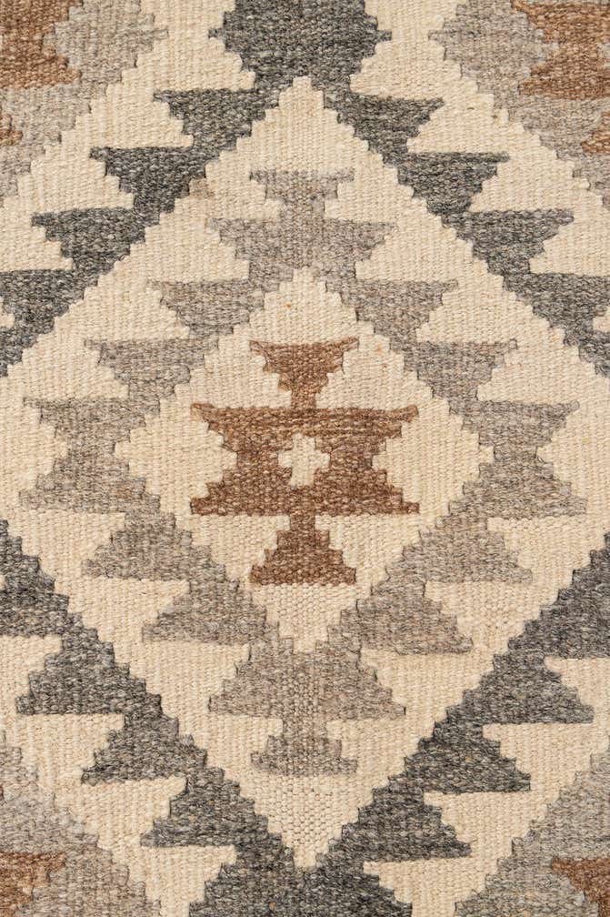 5' x 7' 1 Hand Woven Kilim Maymana Wool Rug