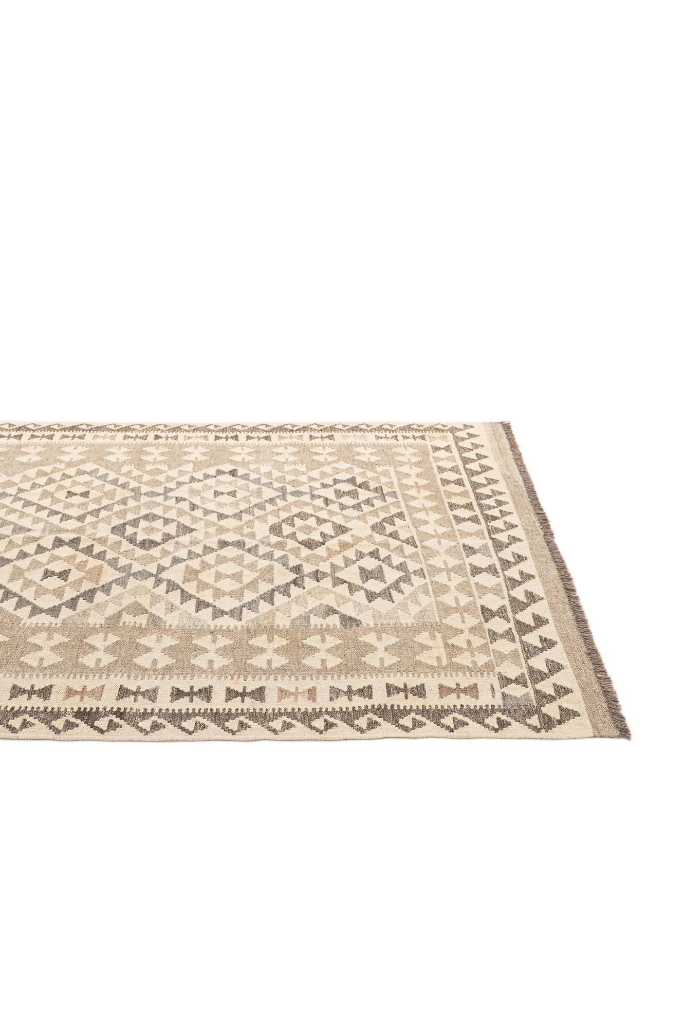 4' 11 x 6' 8 Hand Woven Kilim Maymana Wool Rug
