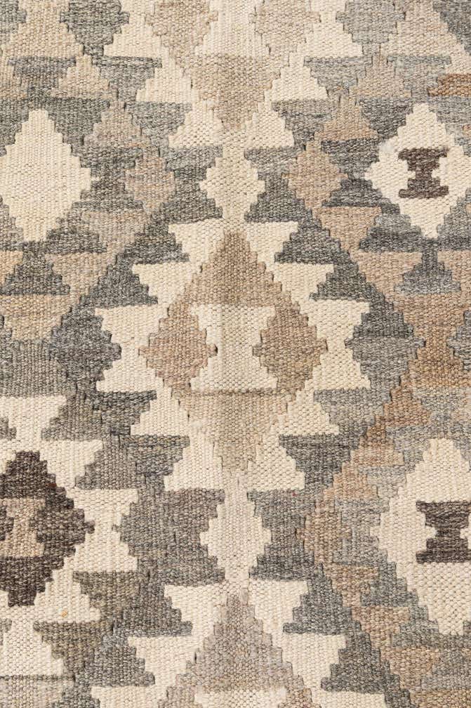 5' 1 x 6' 9 Hand Woven Kilim Maymana Wool Rug