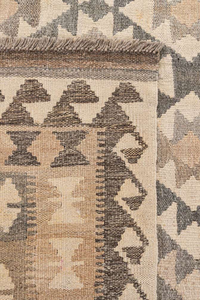 4' 11 x 6' 9 Hand Woven Kilim Maymana Wool Rug
