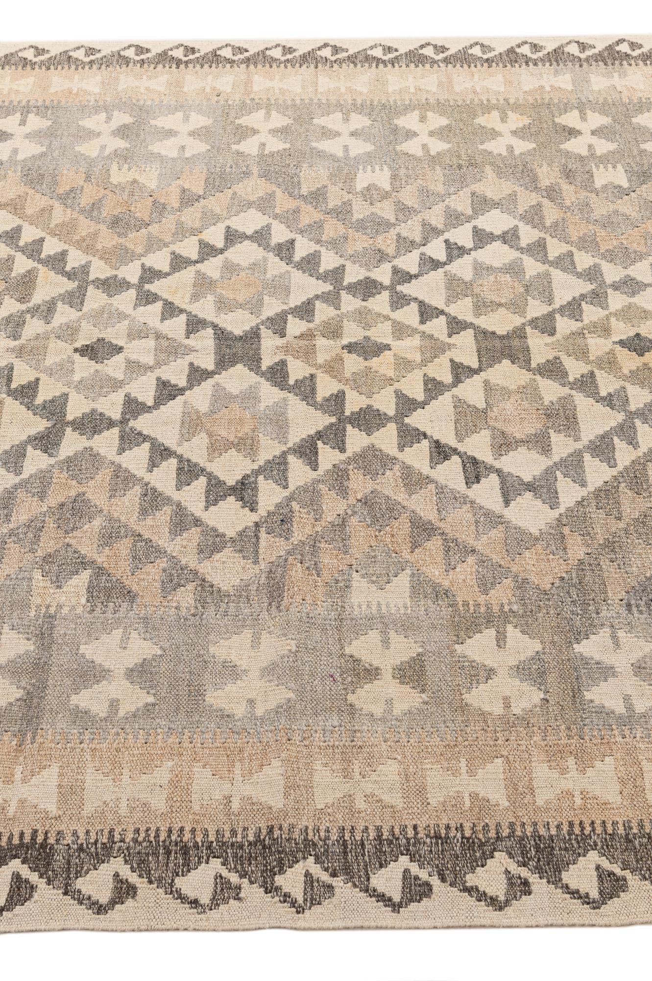 4' 11 x 6' 9 Hand Woven Kilim Maymana Wool Rug