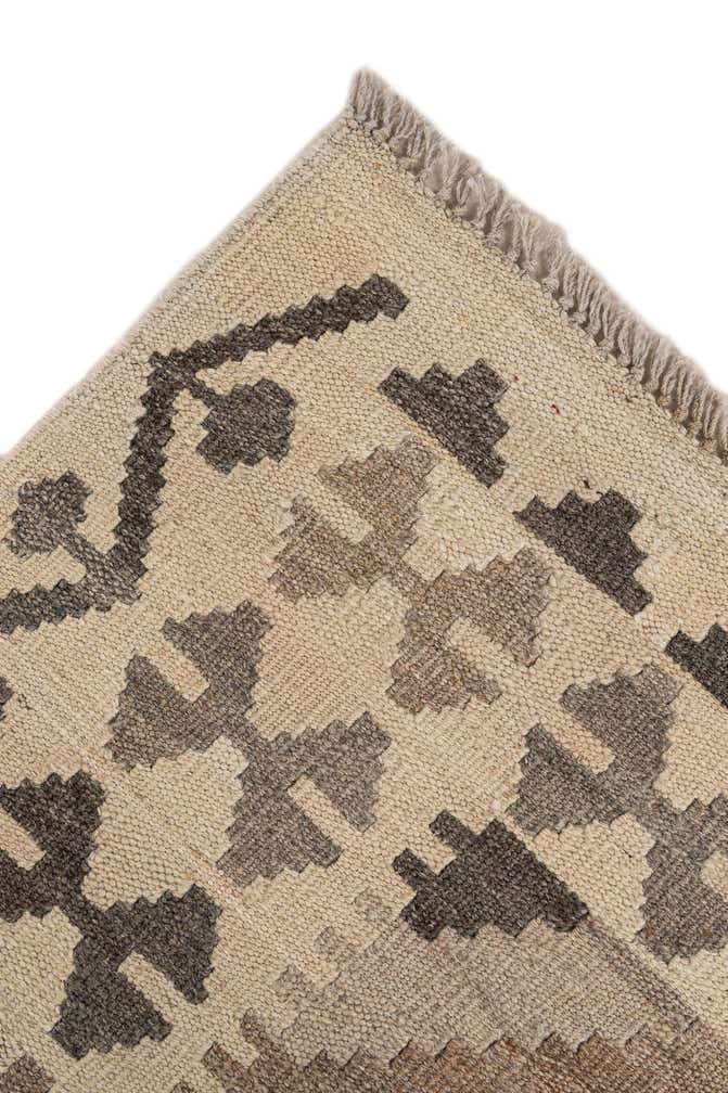 5' 2 x 6' 8 Hand Woven Kilim Maymana Wool Rug