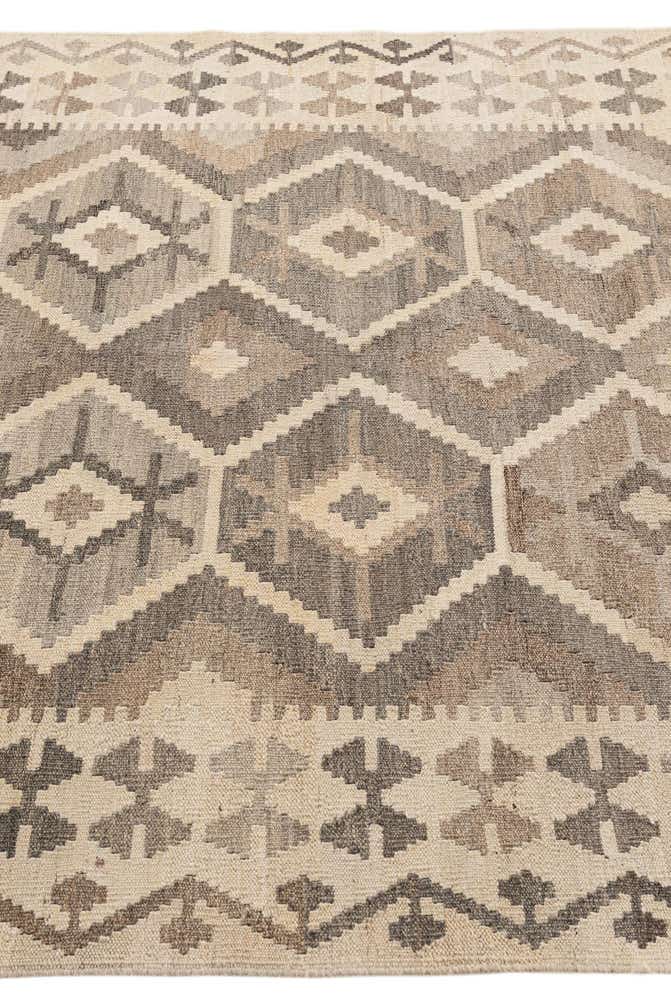 5' 2 x 6' 8 Hand Woven Kilim Maymana Wool Rug