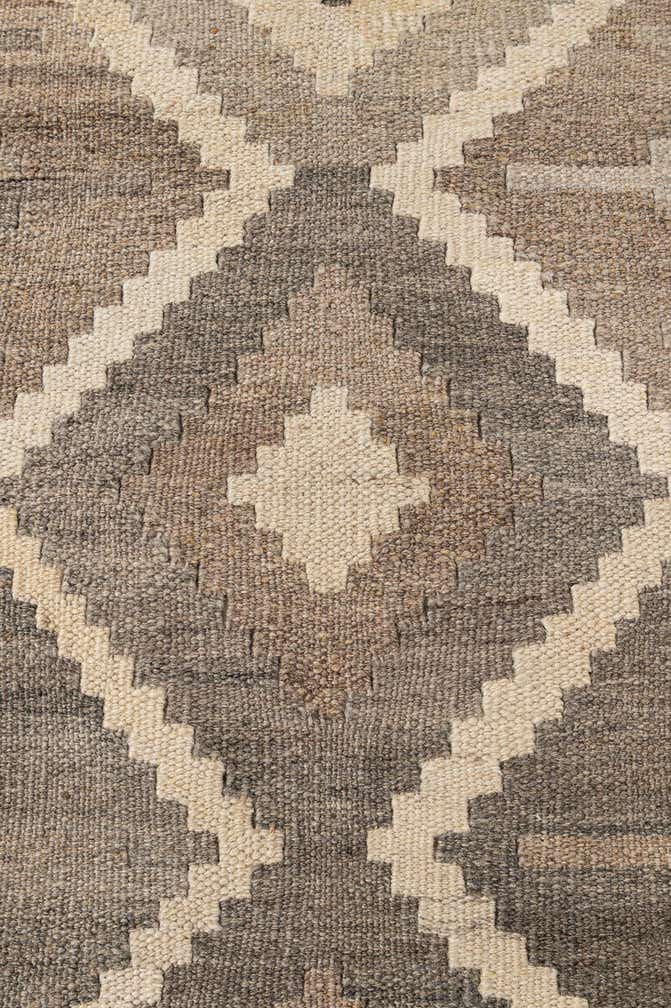 5' 2 x 6' 8 Hand Woven Kilim Maymana Wool Rug