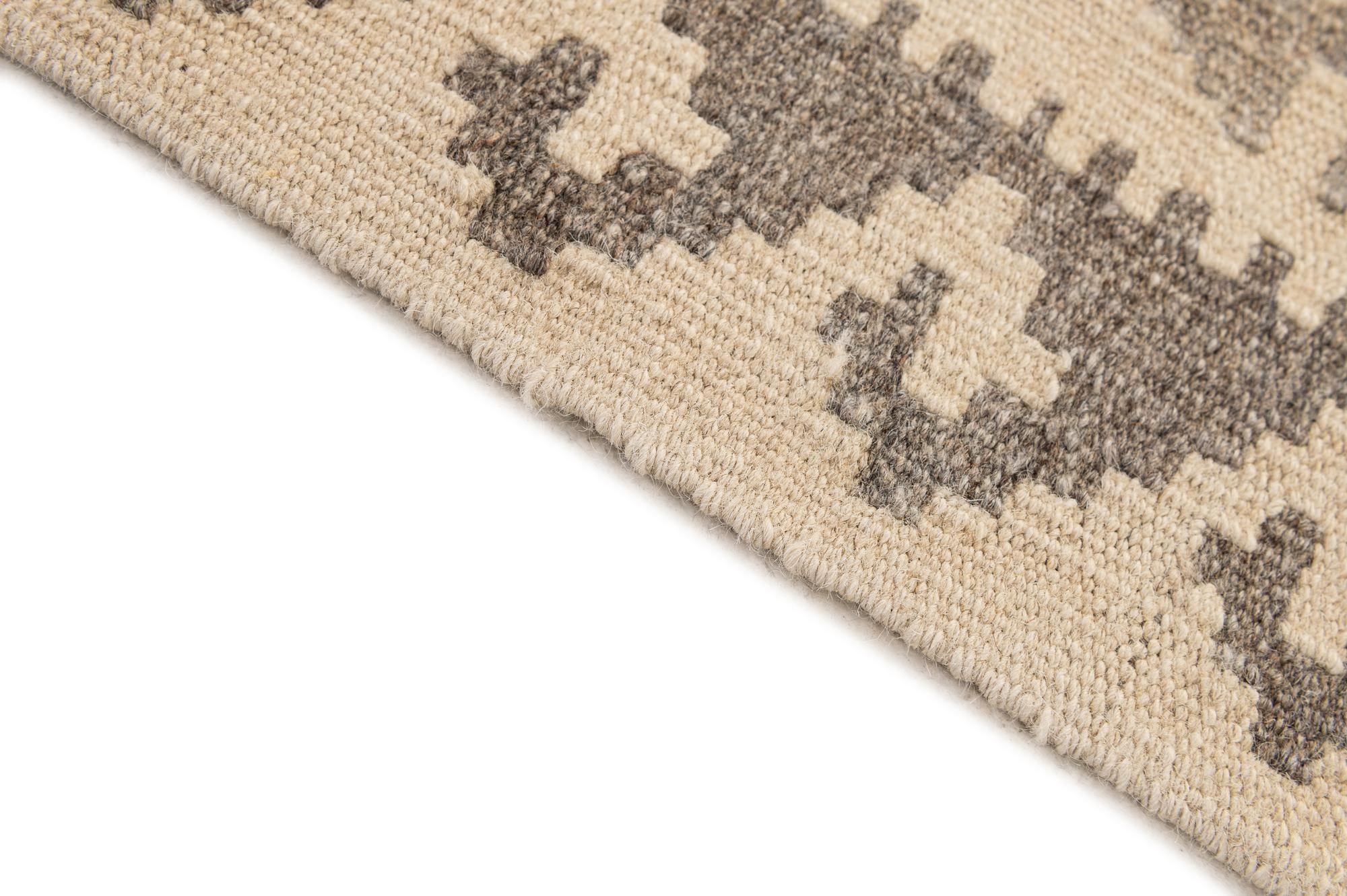 5' 1 x 6' 8 Hand Woven Kilim Maymana Wool Rug
