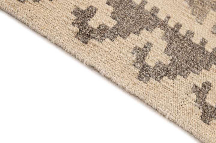 5' 1 x 6' 8 Hand Woven Kilim Maymana Wool Rug