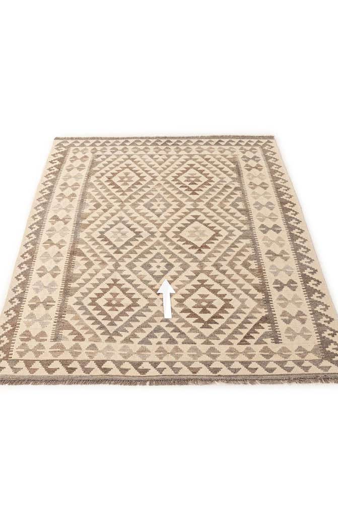 5' 1 x 6' 8 Hand Woven Kilim Maymana Wool Rug