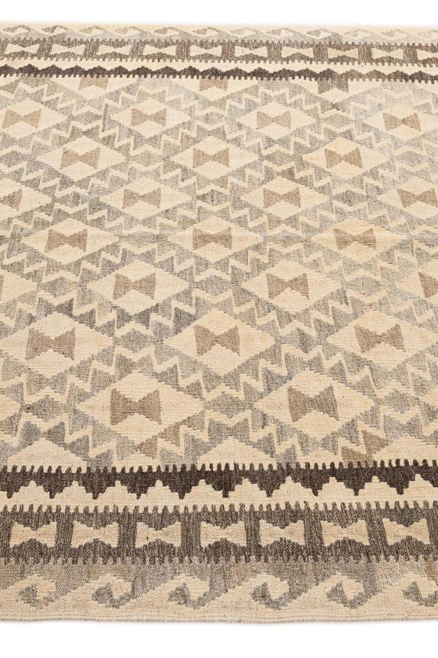Detail image of 5' 3 x 6' 8 Hand Woven Kilim Maymana Wool Rug
