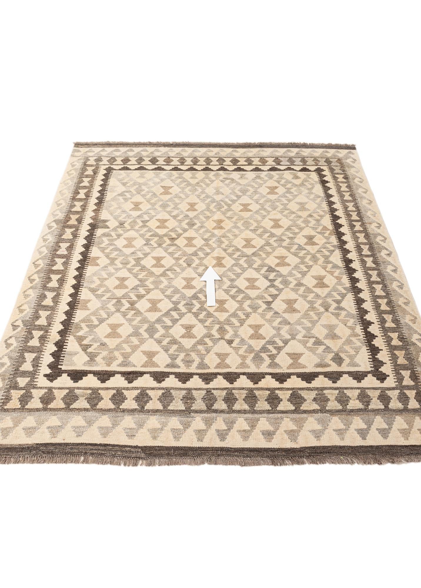 5' 3 x 6' 8 Hand Woven Kilim Maymana Wool Rug