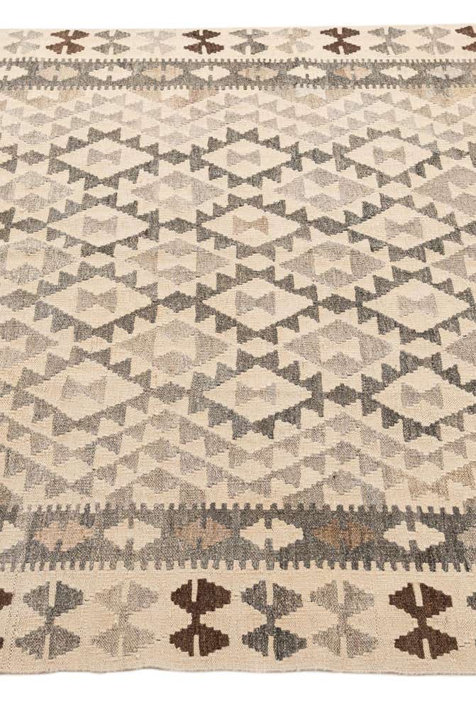 5' 2 x 6' 8 Hand Woven Kilim Maymana Wool Rug
