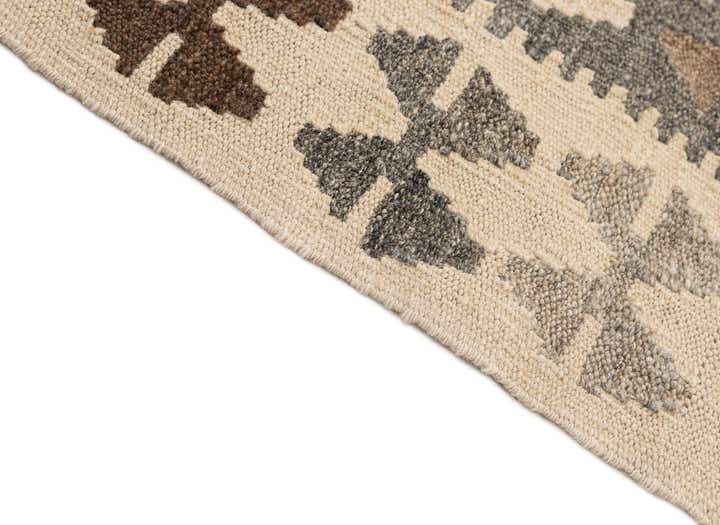 5' 2 x 6' 8 Hand Woven Kilim Maymana Wool Rug