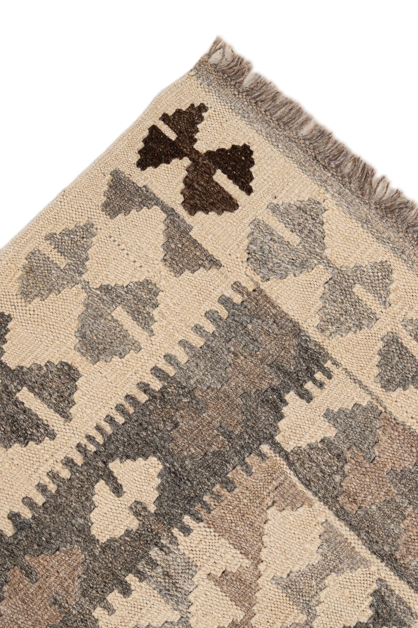 5' 2 x 6' 8 Hand Woven Kilim Maymana Wool Rug
