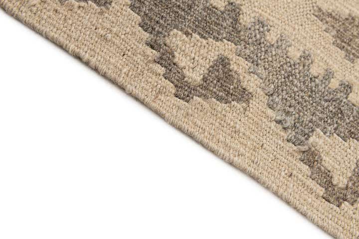 5' 3 x 6' 8 Hand Woven Kilim Maymana Wool Rug