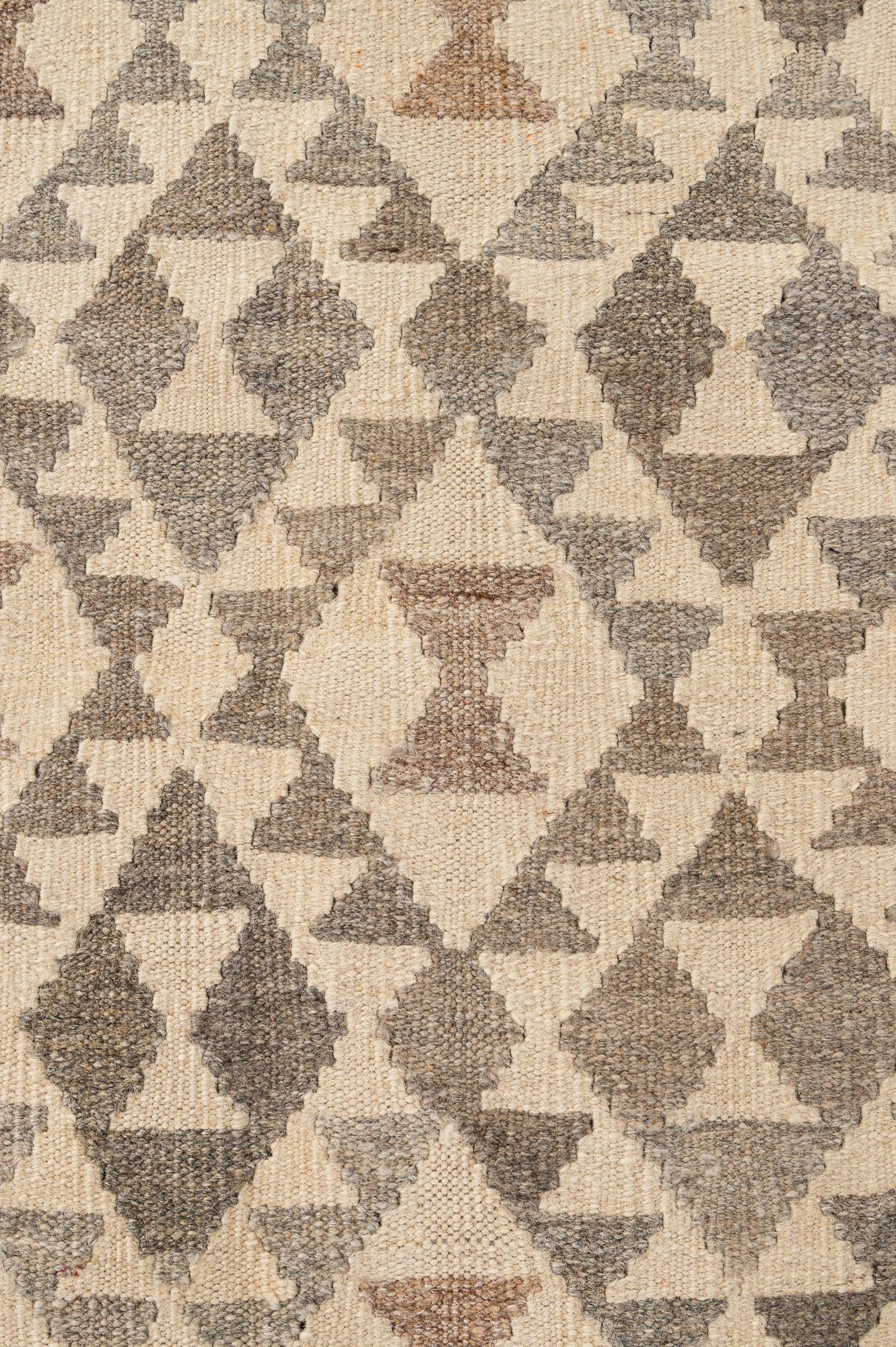5' 3 x 6' 8 Hand Woven Kilim Maymana Wool Rug