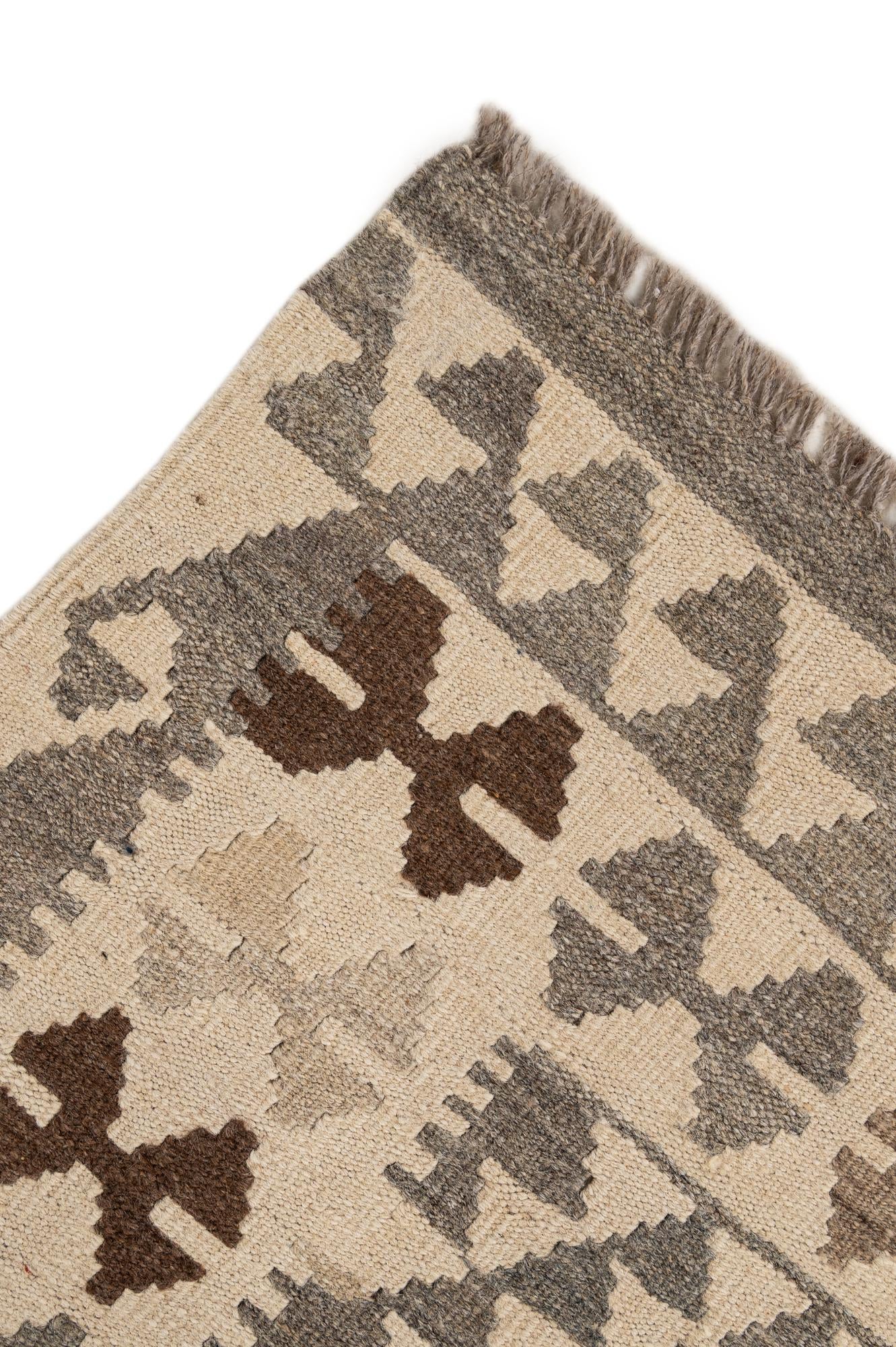 5' 3 x 6' 8 Hand Woven Kilim Maymana Wool Rug