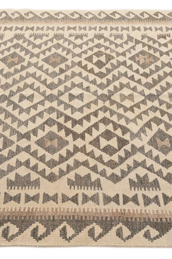 5' 2 x 6' 9 Hand Woven Kilim Maymana Wool Rug
