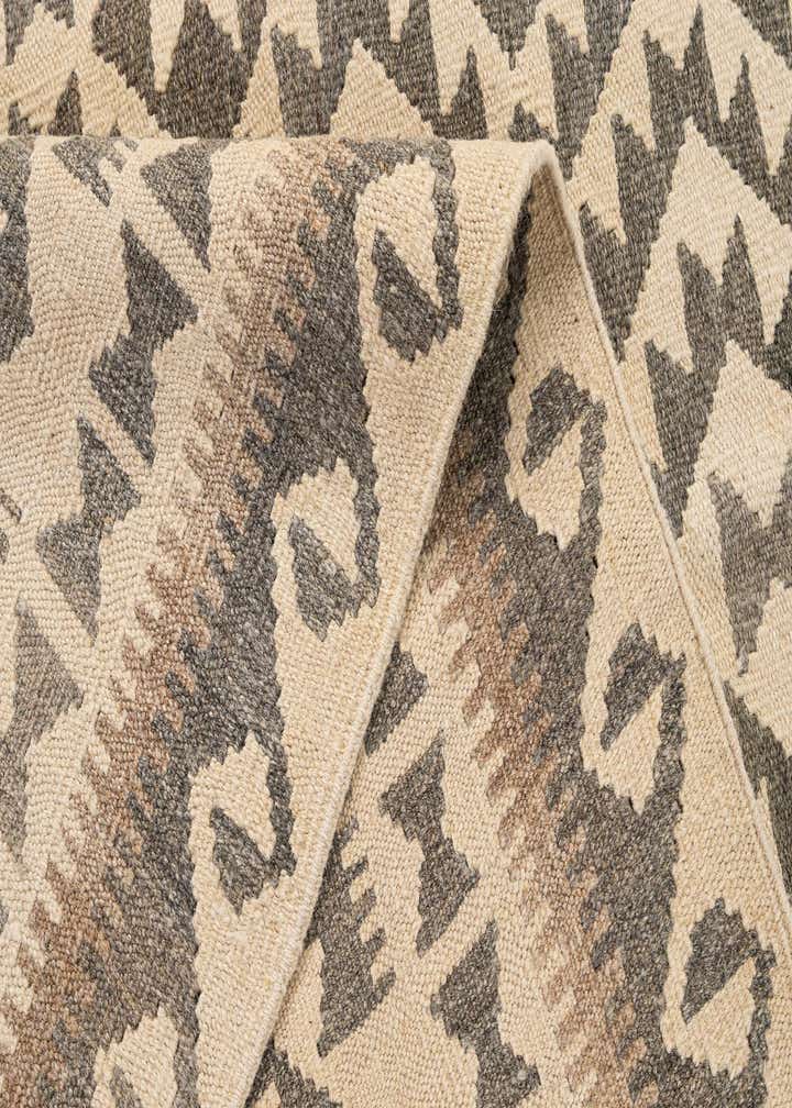 5' 2 x 6' 9 Hand Woven Kilim Maymana Wool Rug