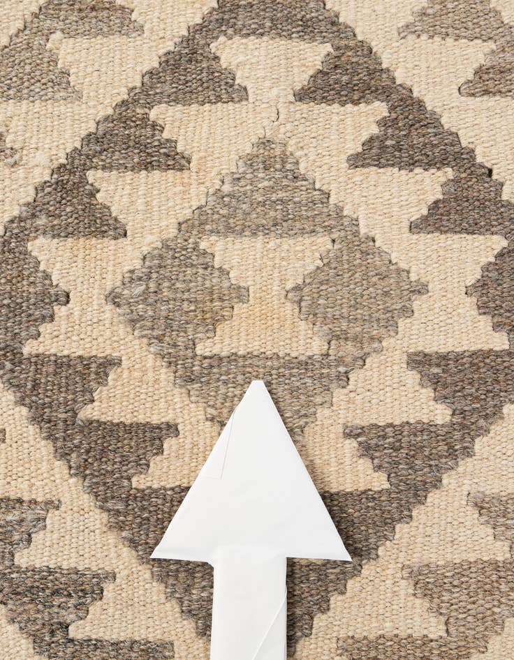 Detail image of 5' 3 x 6' 7  Hand Woven Kilim Maymana Wool Rug