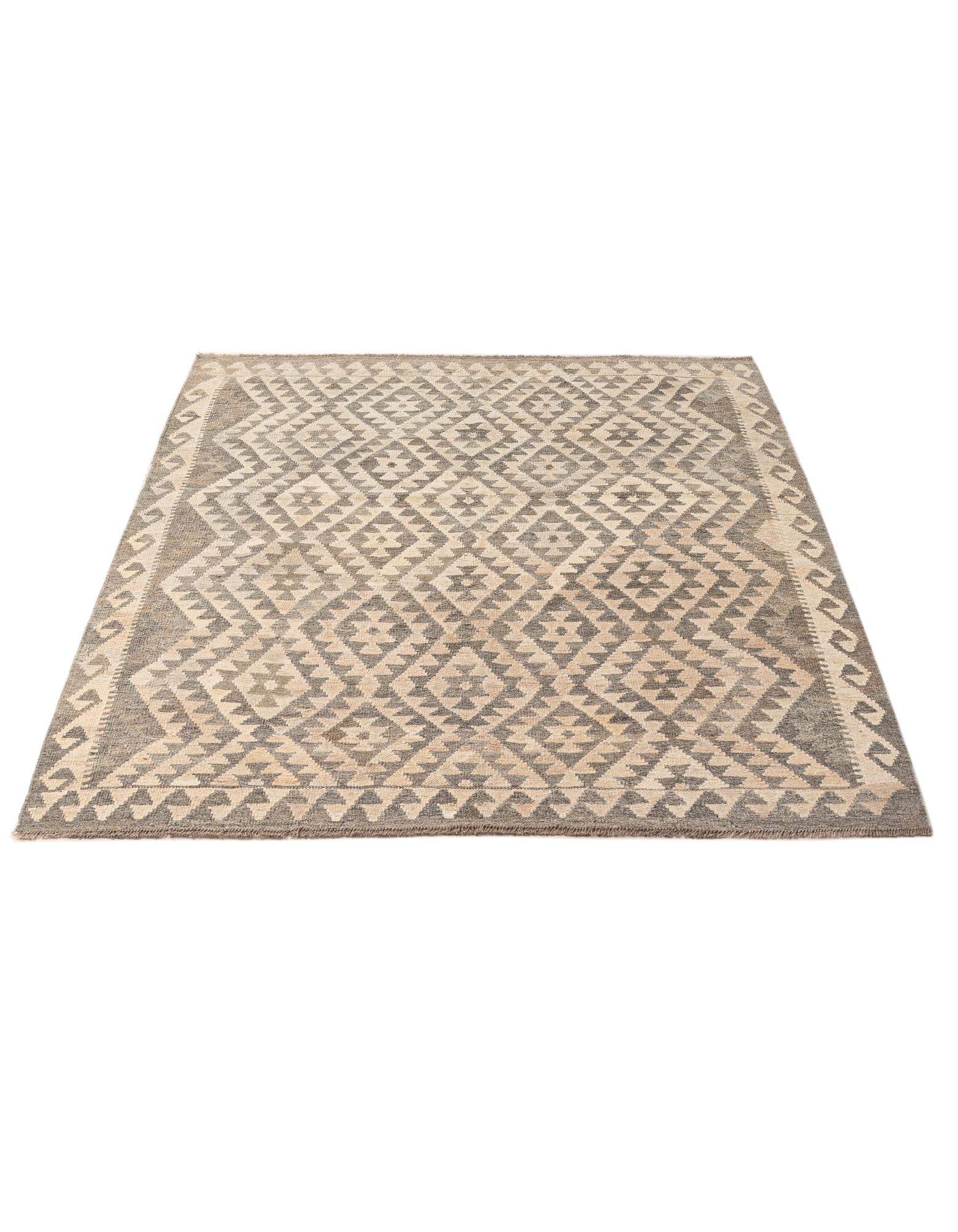 5' 3 x 6' 7 Hand Woven Kilim Maymana Wool Rug