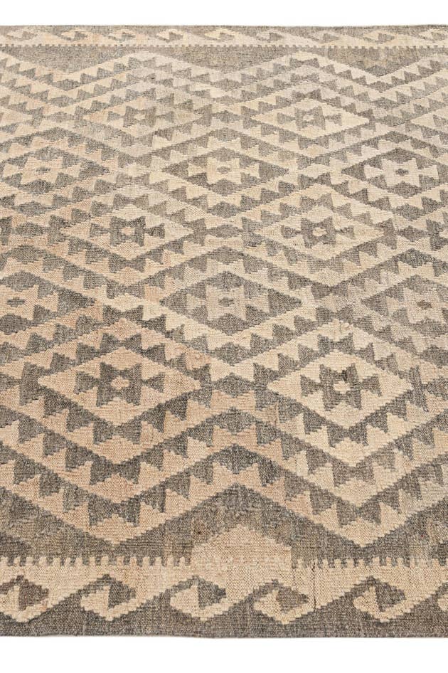 Detail image of 5' 3 x 6' 7 Hand Woven Kilim Maymana Wool Rug