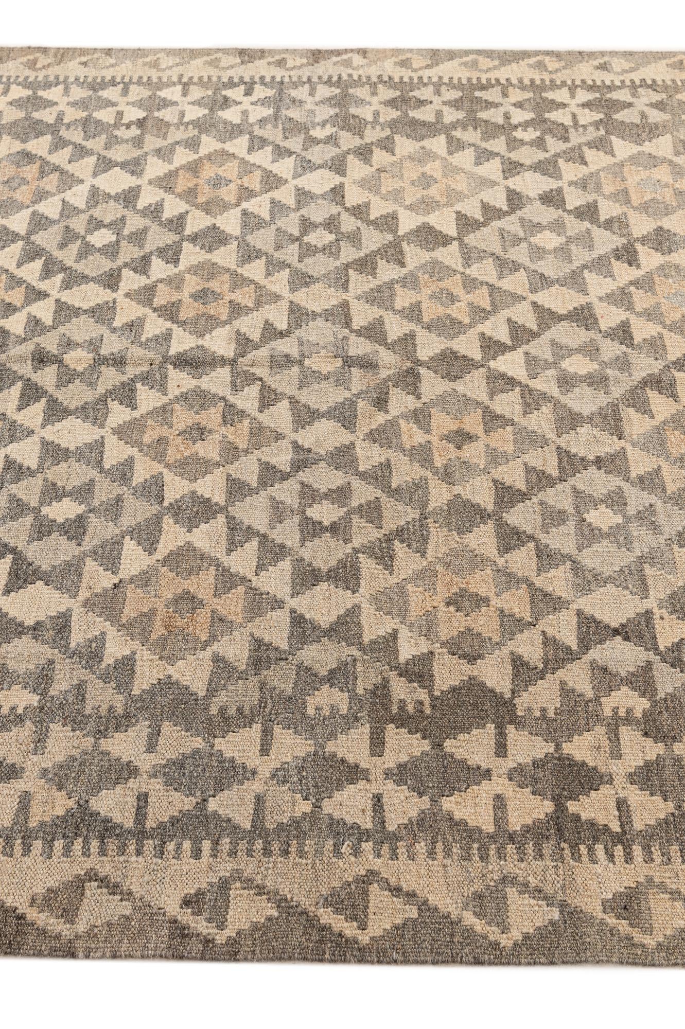 5' 2 x 6' 11 Hand Woven Kilim Maymana Wool Rug