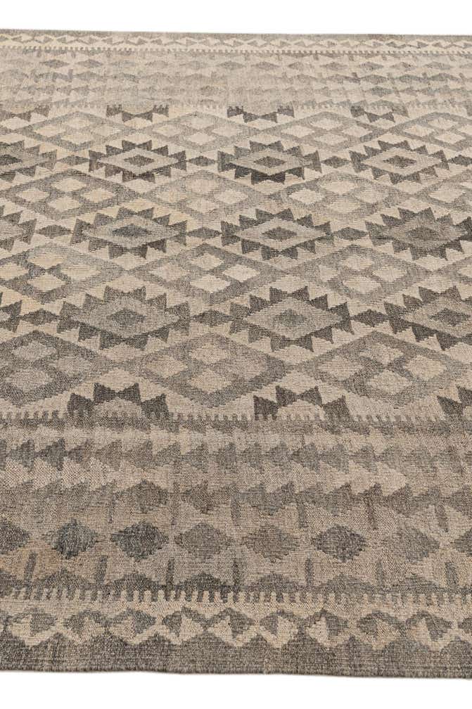 6' 9 x 9' 7 Hand Woven Kilim Maymana Wool Rug