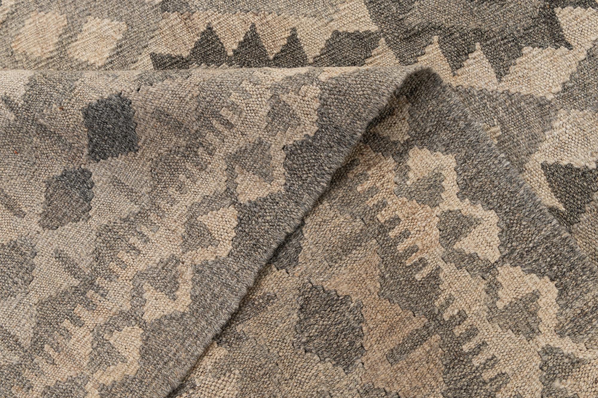6' 9 x 9' 7 Hand Woven Kilim Maymana Wool Rug