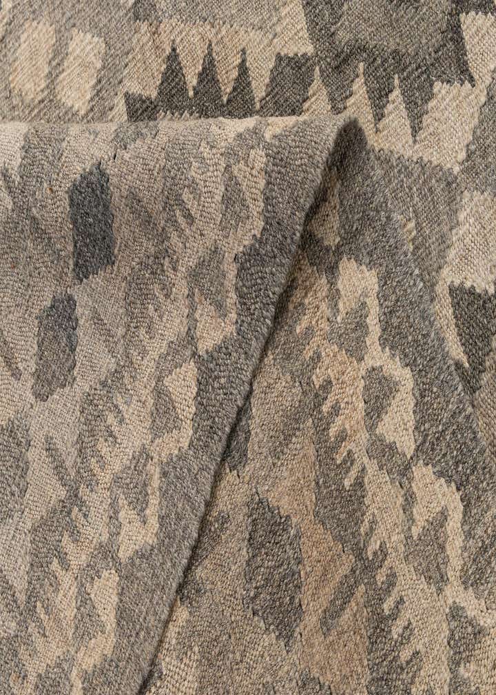 6' 9 x 9' 7 Hand Woven Kilim Maymana Wool Rug