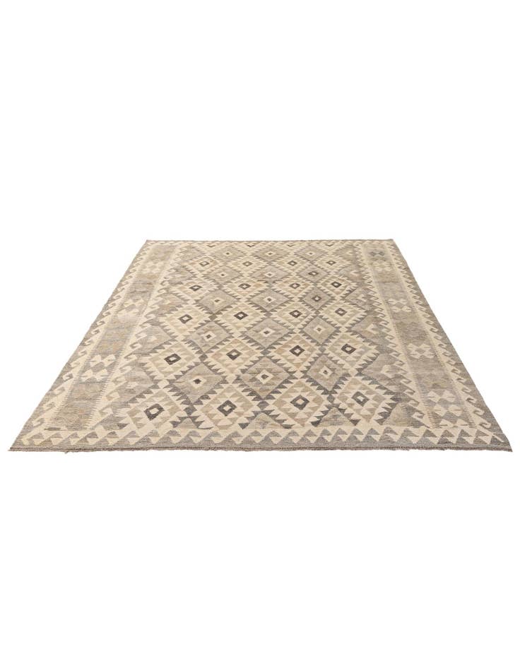 Detail image of 6' 8 x 9' 6 Hand Woven Kilim Maymana Wool Rug