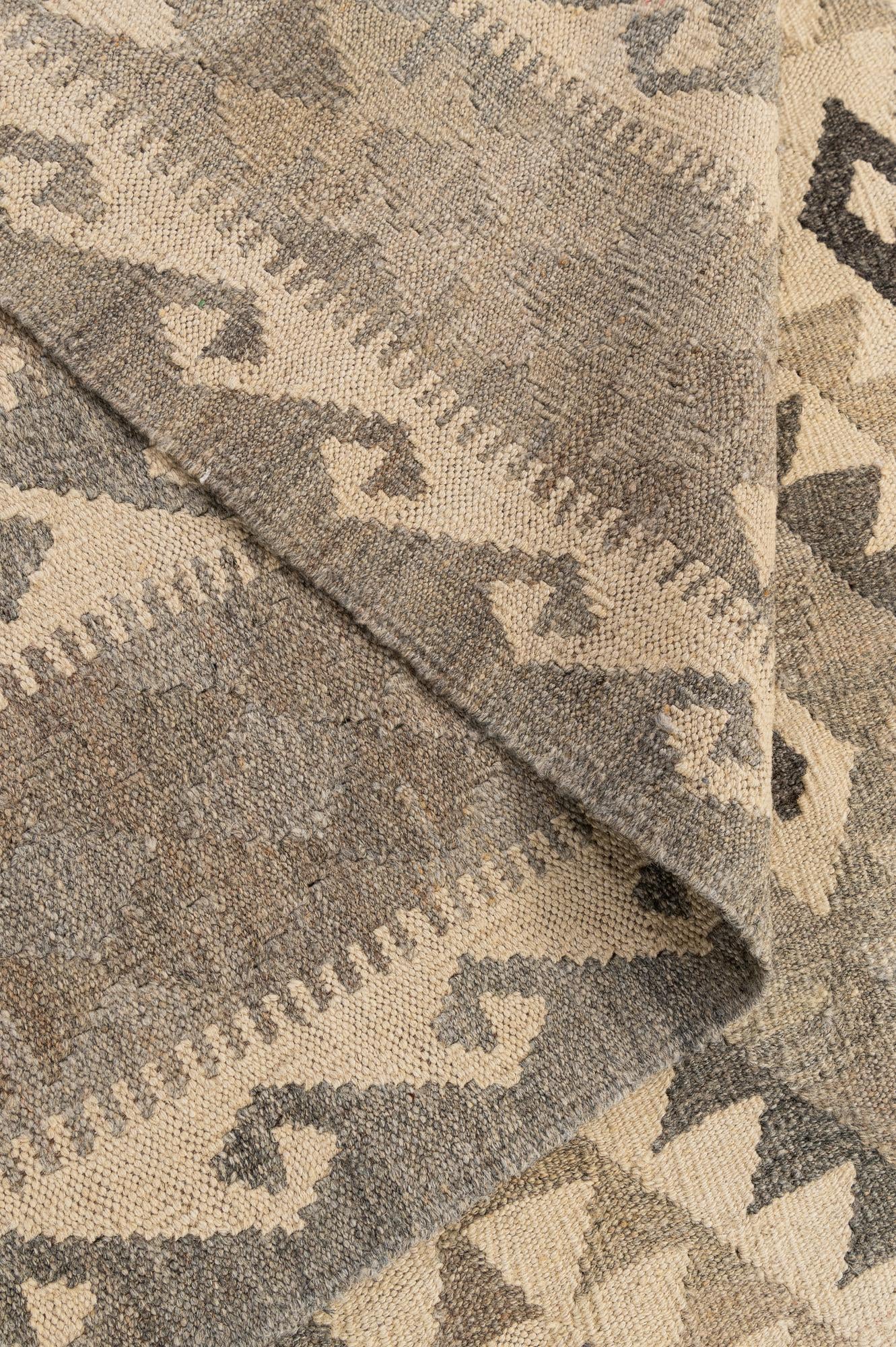 6' 8 x 9' 6 Hand Woven Kilim Maymana Wool Rug