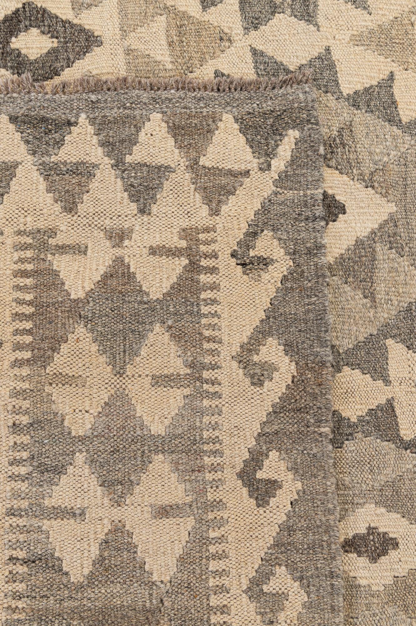 6' 8 x 9' 6 Hand Woven Kilim Maymana Wool Rug