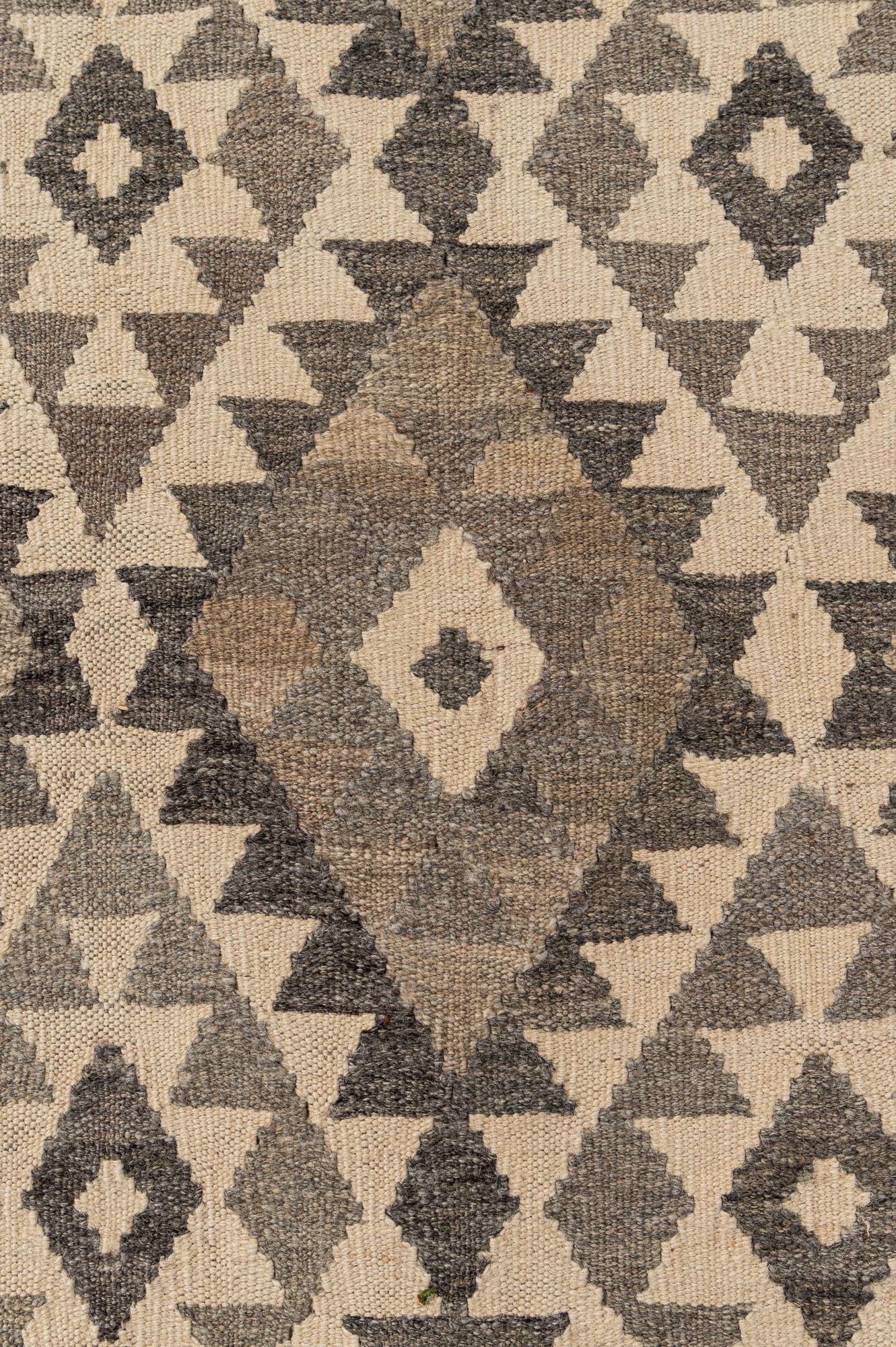 6' 7 x 9' 8 Hand Woven Kilim Maymana Wool Rug