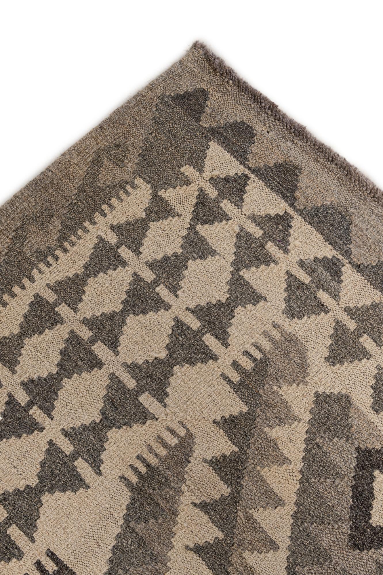 6' 8 x 9' 7 Hand Woven Kilim Maymana Wool Rug