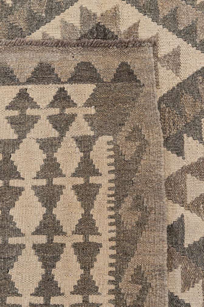 6' 8 x 9' 7 Hand Woven Kilim Maymana Wool Rug