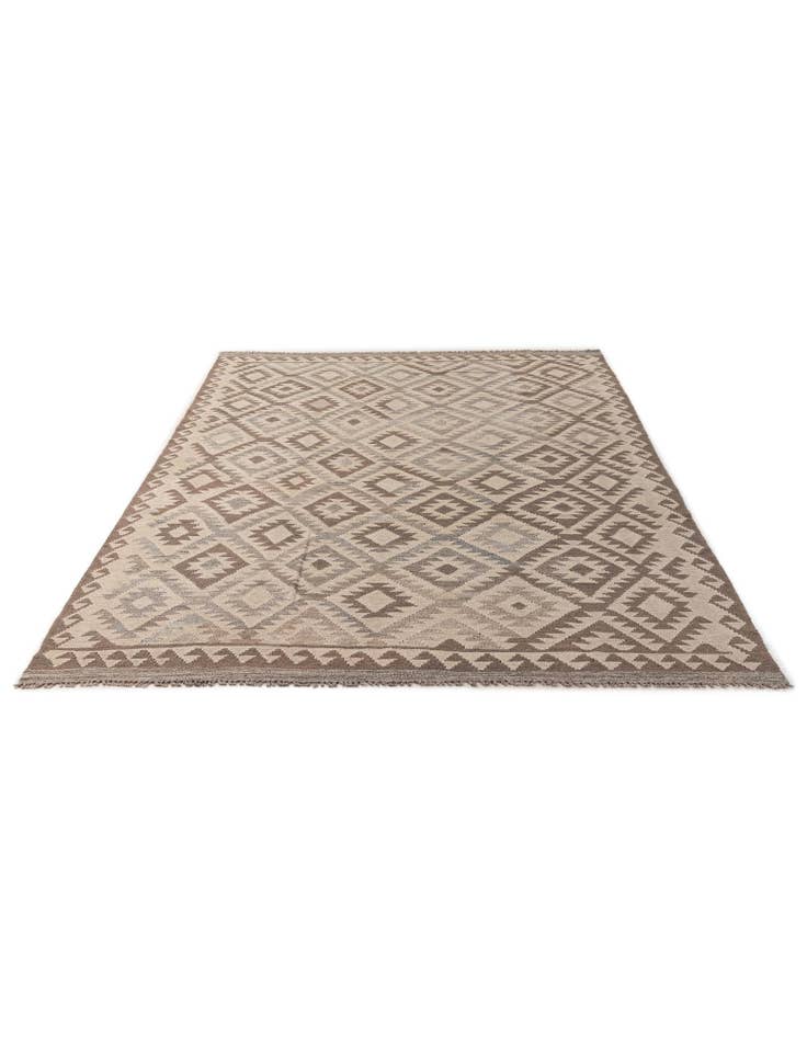 Detail image of 6' 5 x 9' 9 Hand Woven Kilim Maymana Wool Rug