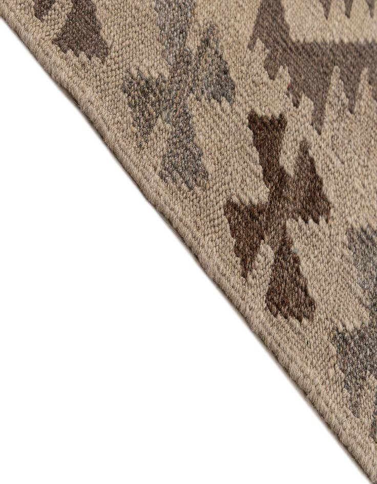 Detail image of 6' 8 x 9' 10  Hand Knotted Kilim Maymana Wool Rug