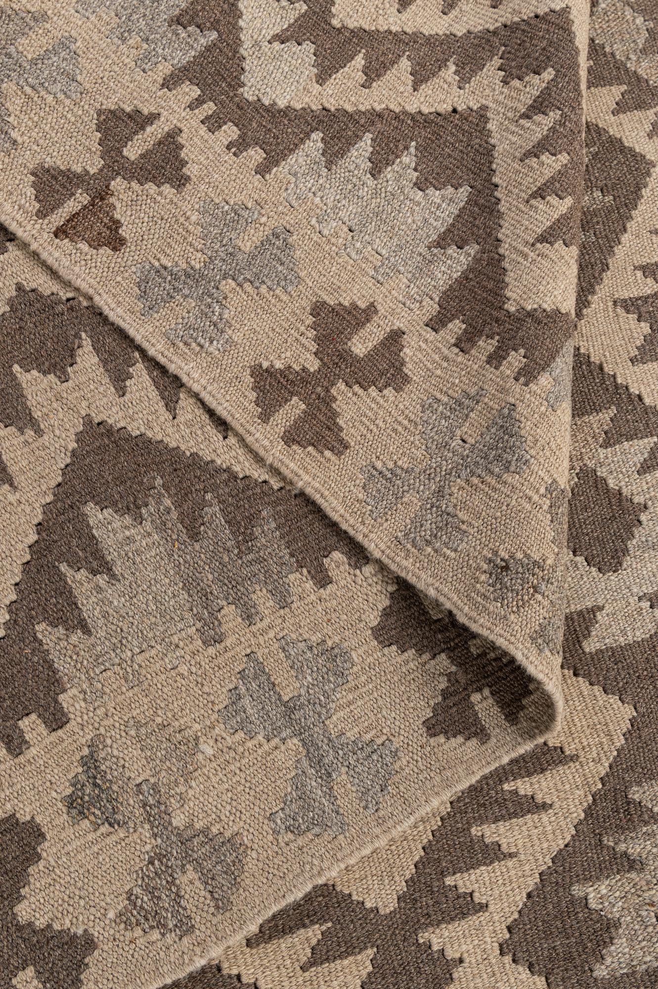 6' 8 x 9' 10 Hand Knotted Kilim Maymana Wool Rug