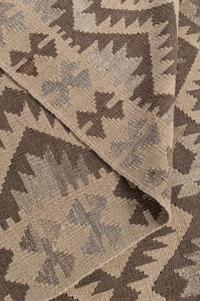 6' 8 x 9' 10 Hand Knotted Kilim Maymana Wool Rug