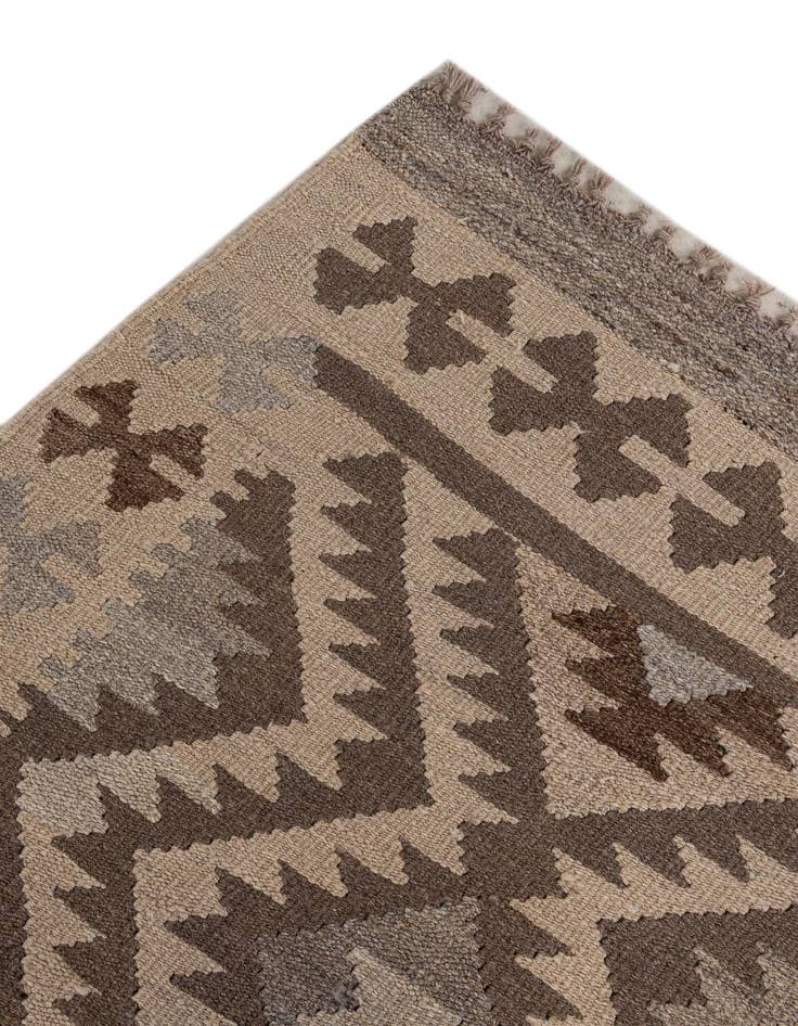 Detail image of 6' 8 x 9' 10  Hand Knotted Kilim Maymana Wool Rug