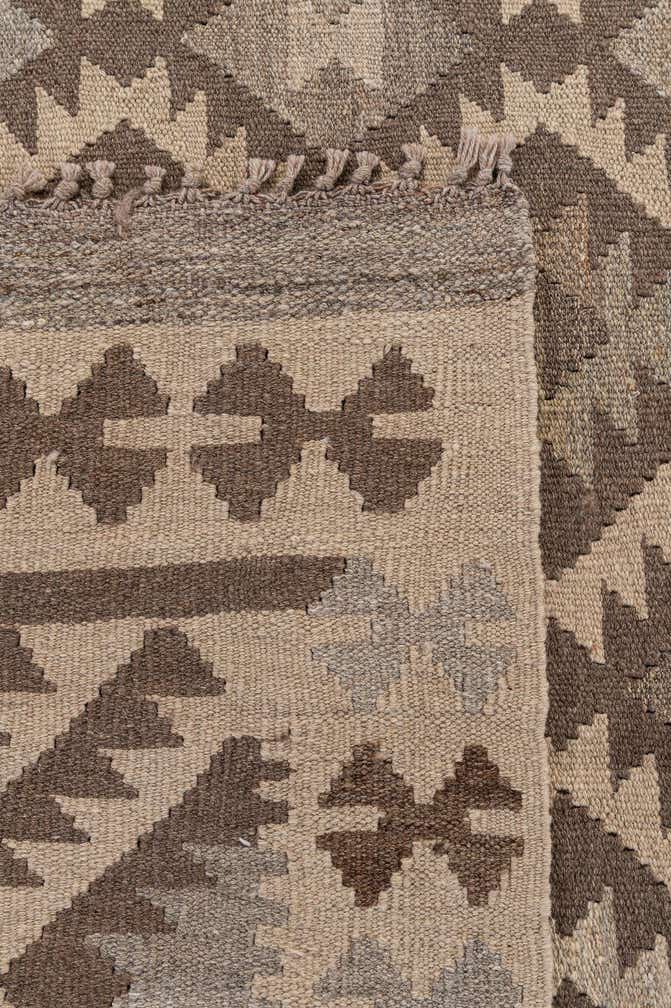 6' 8 x 9' 10 Hand Knotted Kilim Maymana Wool Rug