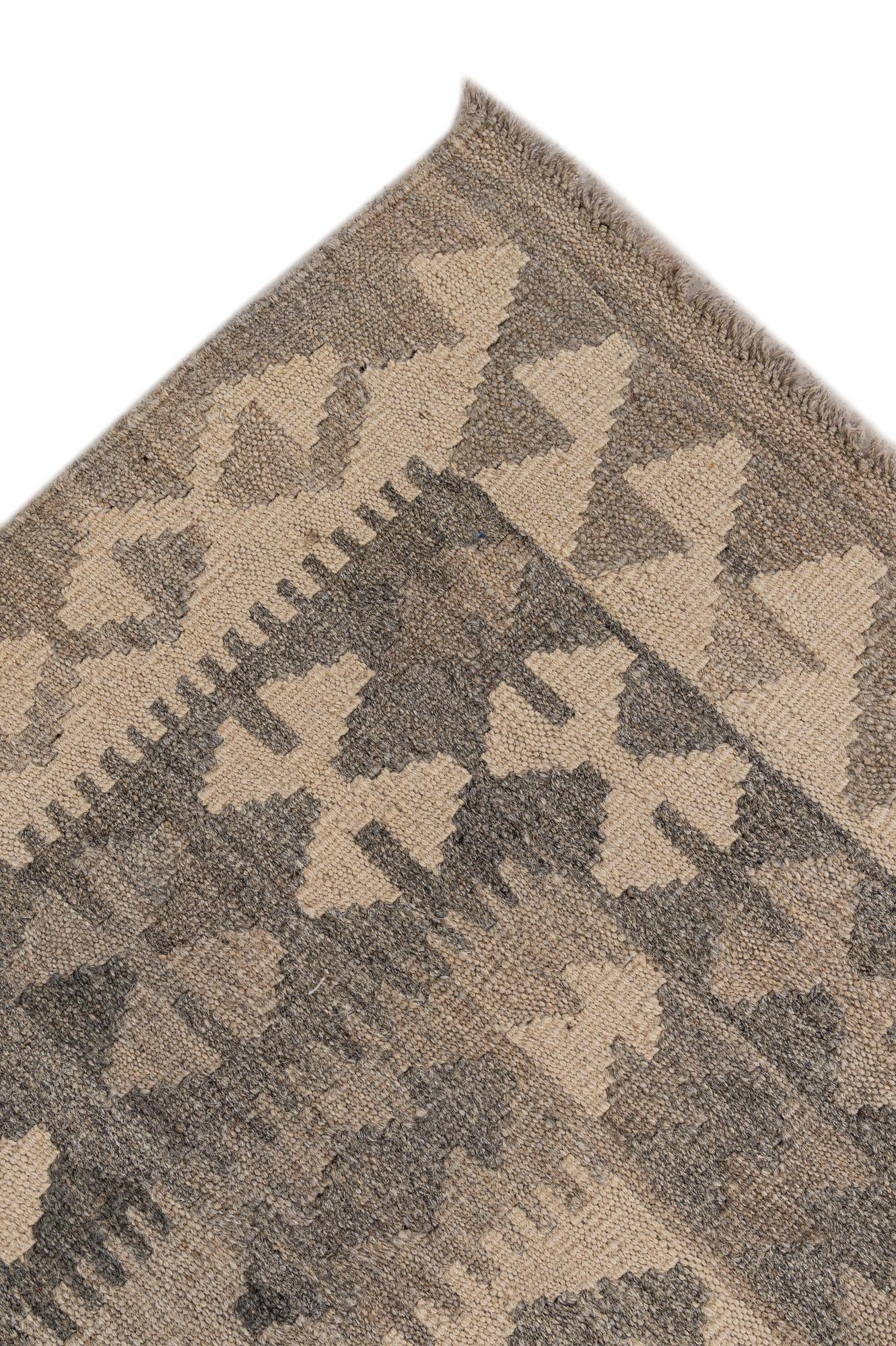 6' 8 x 9' 10 Hand Woven Kilim Maymana Wool Rug