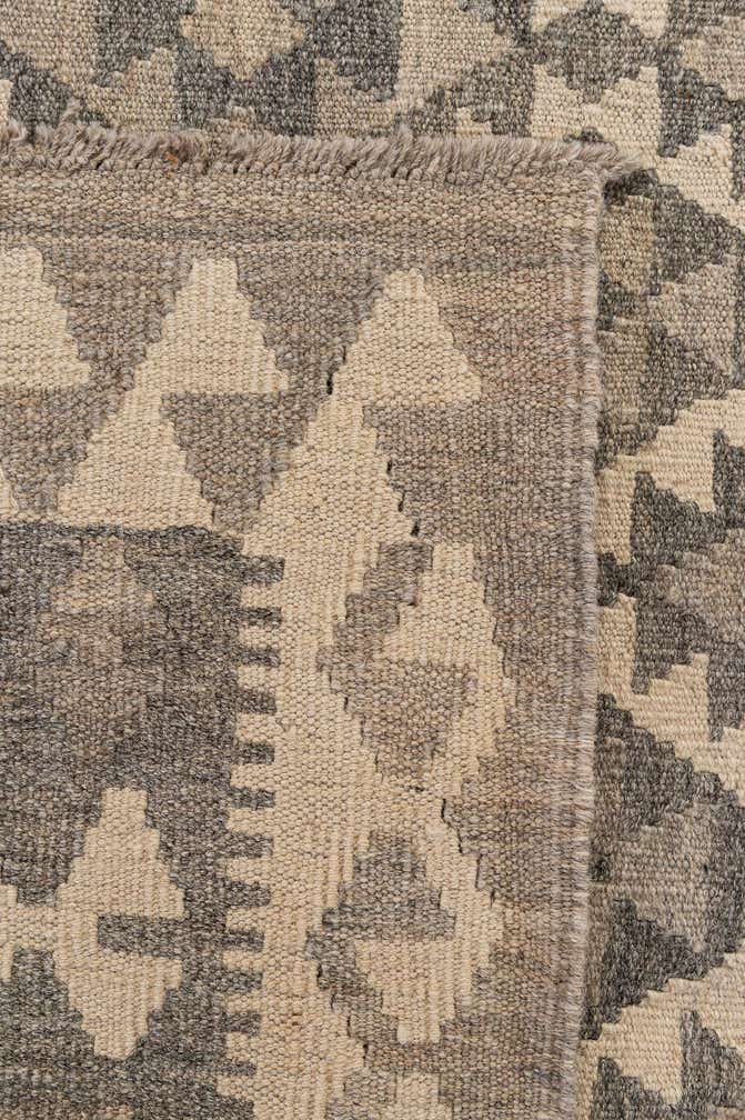6' 8 x 9' 10 Hand Woven Kilim Maymana Wool Rug