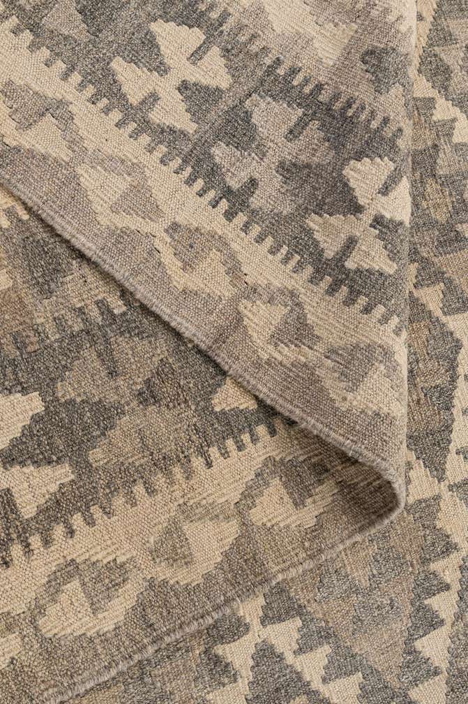 6' 8 x 9' 10 Hand Woven Kilim Maymana Wool Rug