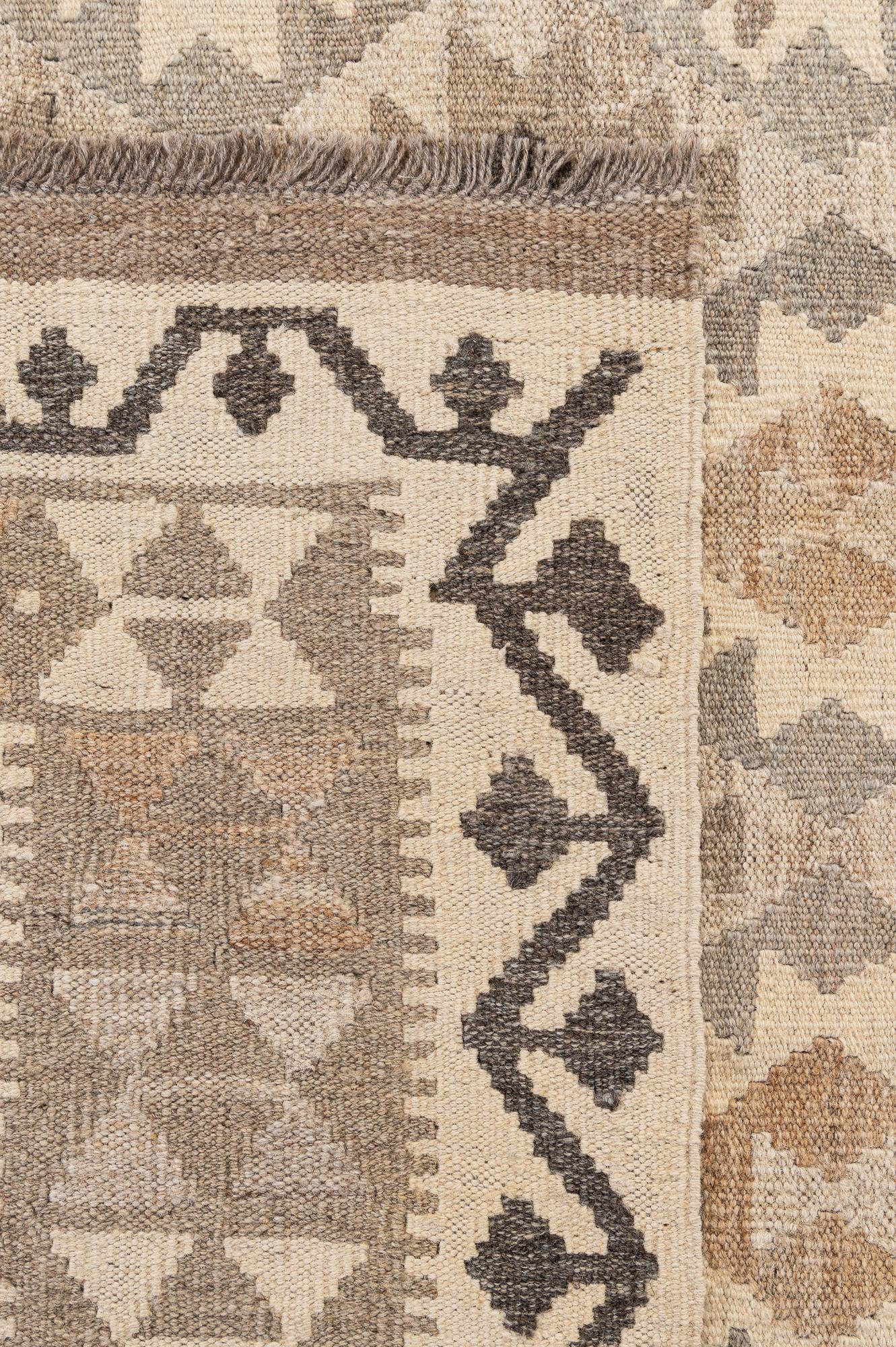6' 9 x 9' 11 Hand Woven Kilim Maymana Wool Rug