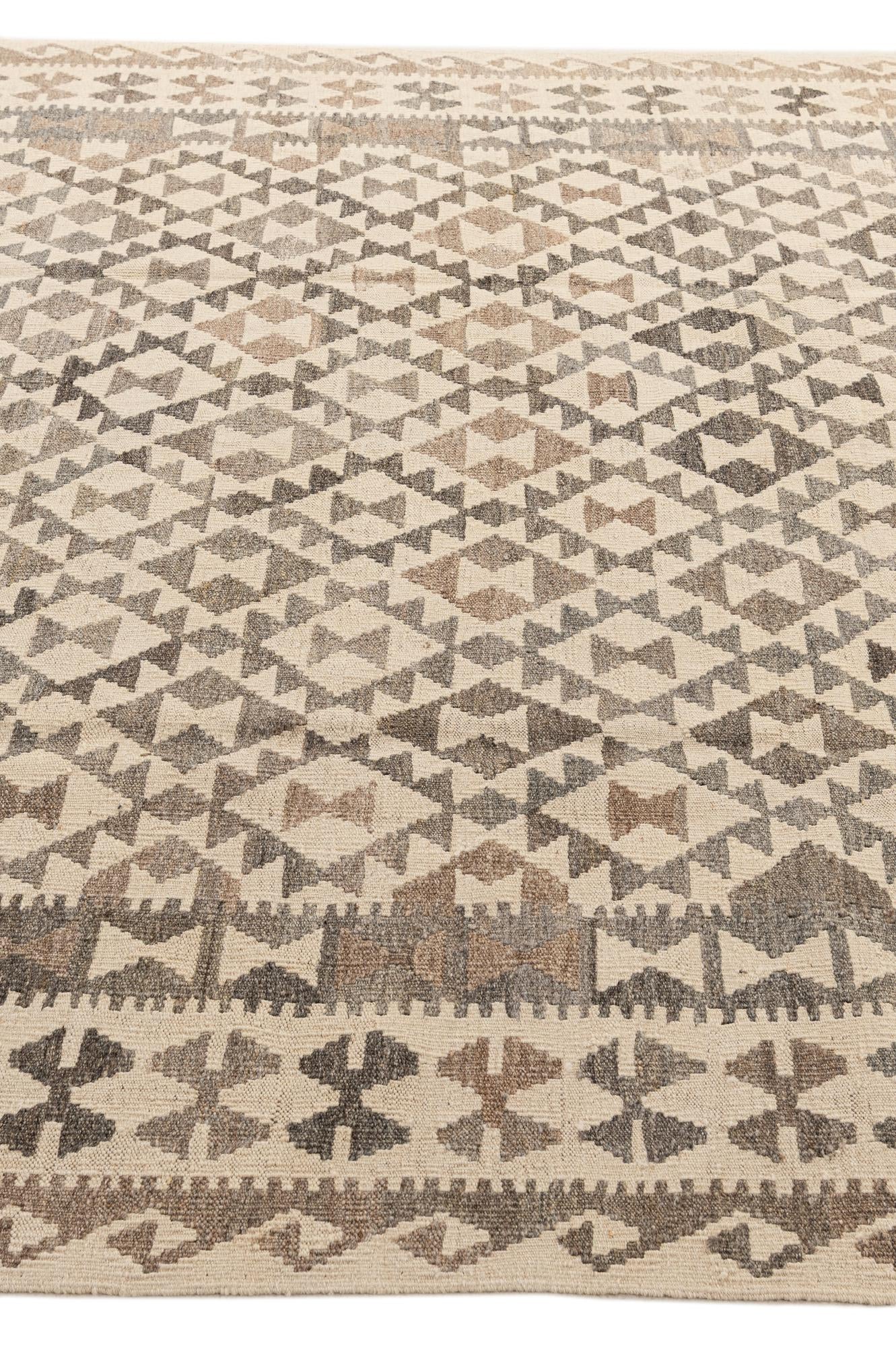 6' 7 x 10' Hand Woven Kilim Maymana Wool Rug