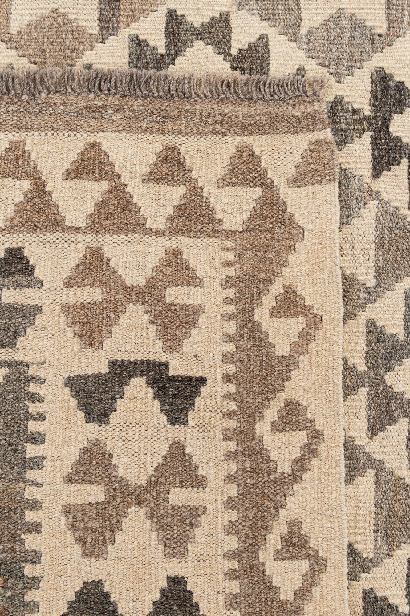 6' 7 x 10' Hand Woven Kilim Maymana Wool Rug