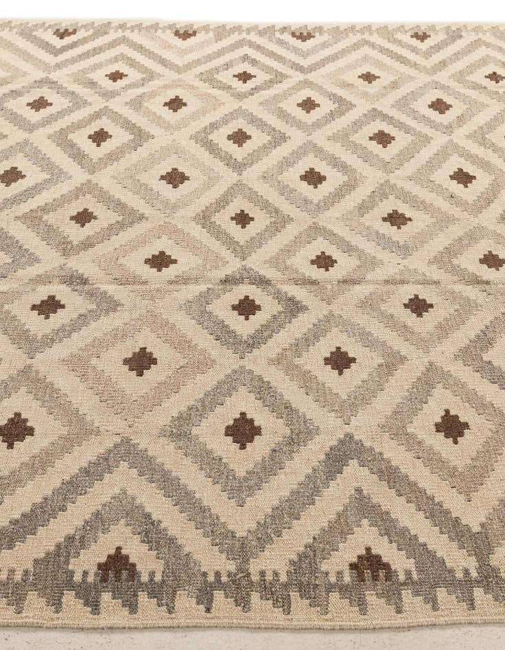 Detail image of 6' 6 x 10' 3 Hand Woven Kilim Maymana Wool Rug