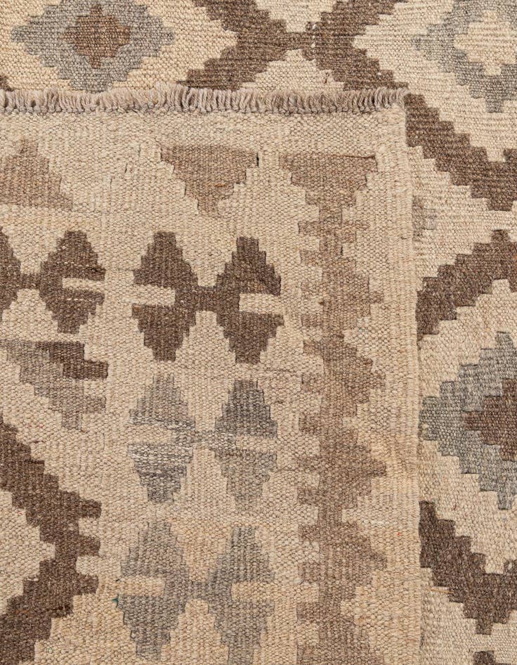 Detail image of 7' 3 x 9' 7  Hand Woven Kilim Maymana Wool Rug