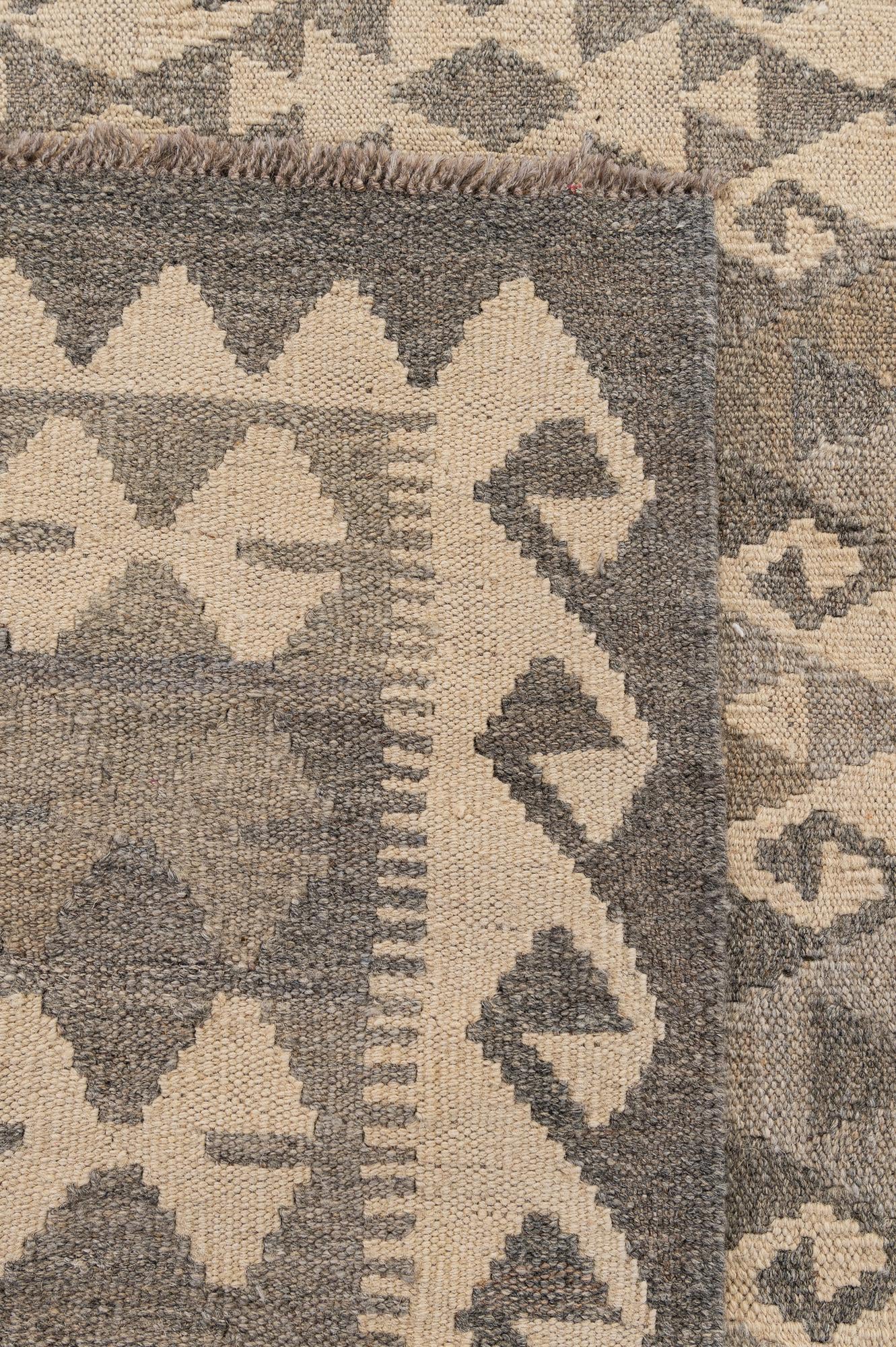 7' 3 x 9' 8 Hand Woven Kilim Maymana Wool Rug