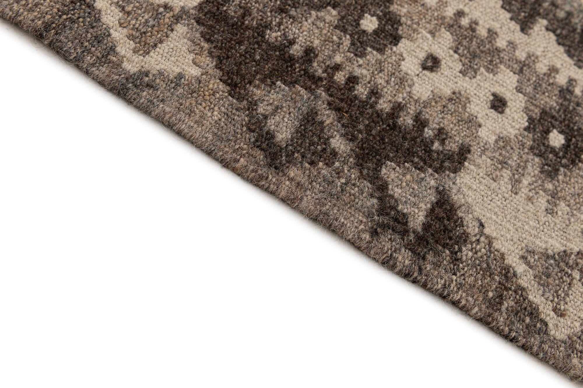 6' 11 x 9' 11 Hand Woven Kilim Maymana Wool Rug
